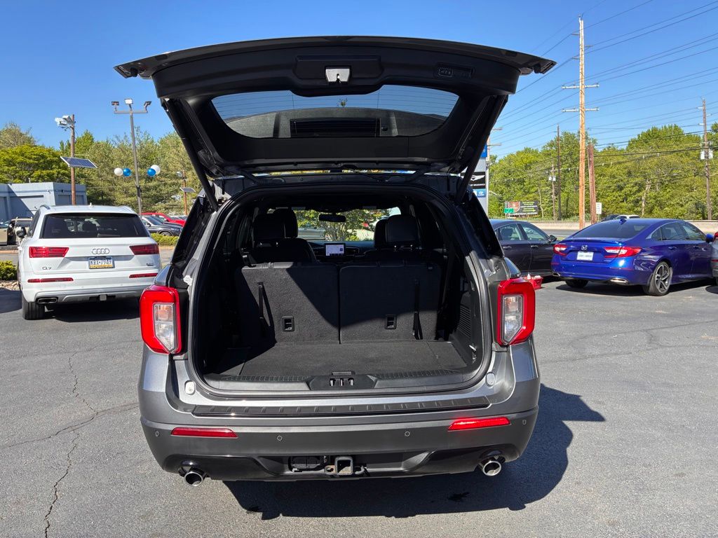 2023 Ford Explorer ST-LINE - Photo 11