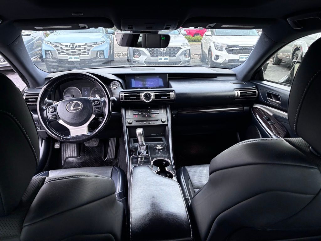 2019 Lexus RC 300 - Photo 15