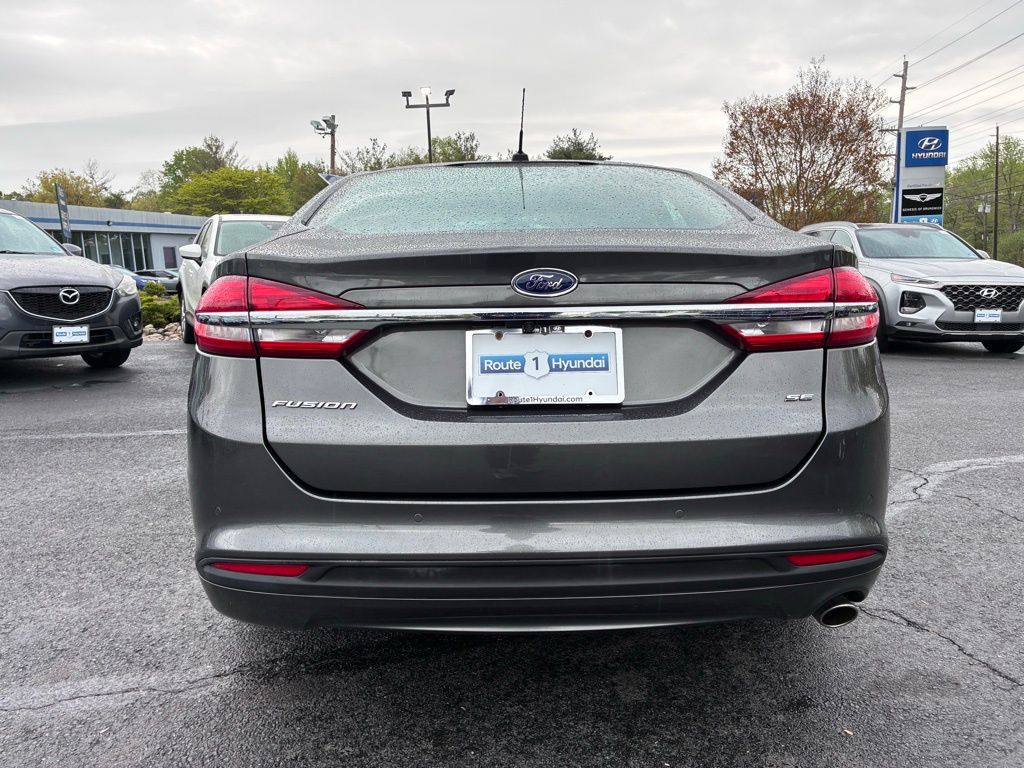 2018 Ford Fusion SE - Photo 6