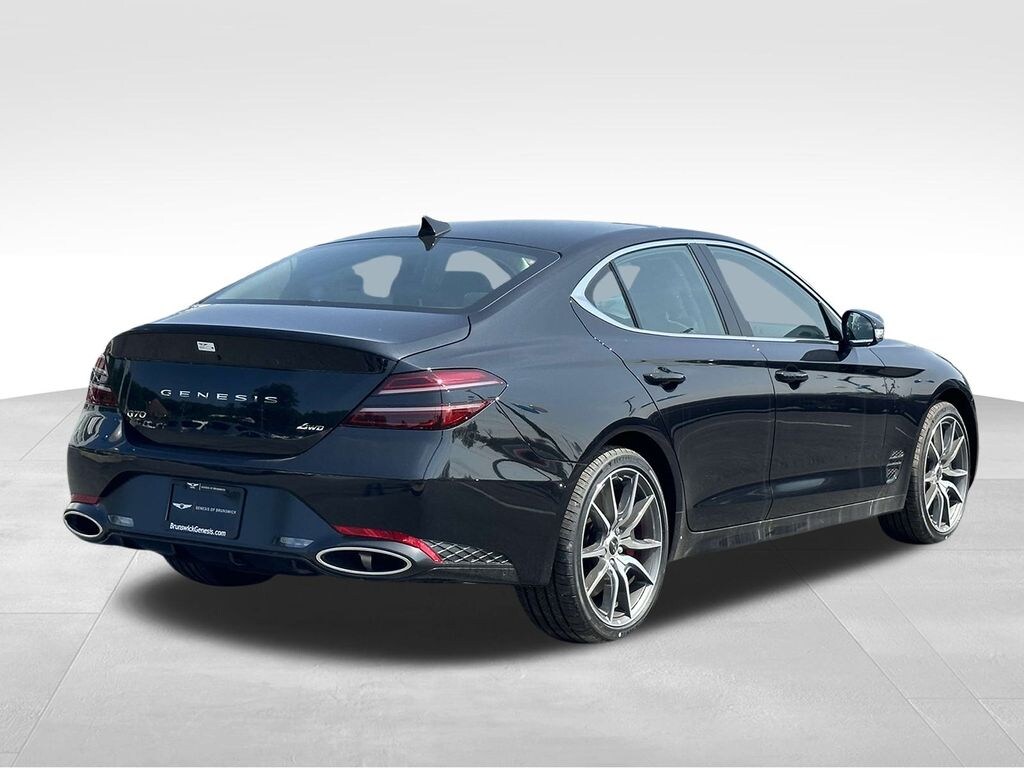 New 2025 Genesis G70 2.5T Sedan
