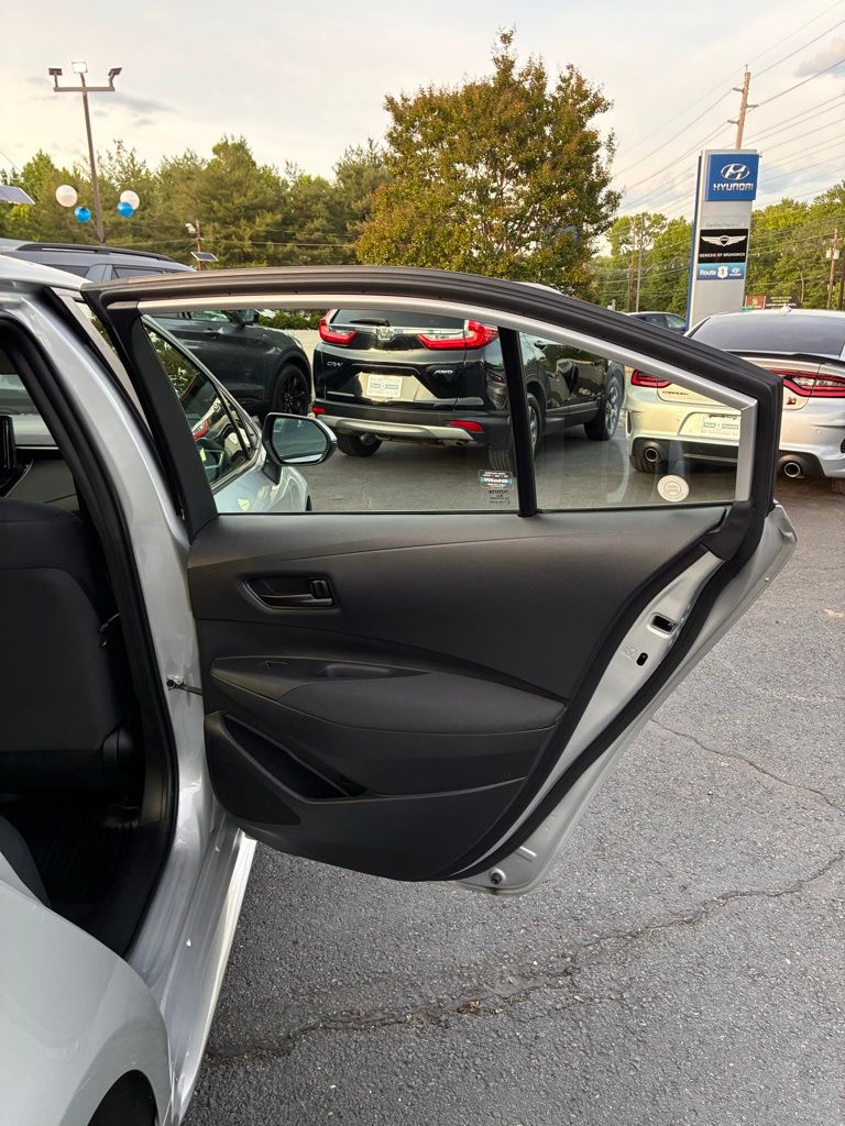 2024 Toyota Corolla LE - Photo 41