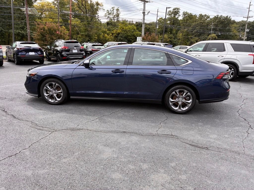 Used 2024 Honda Accord EX Sedan