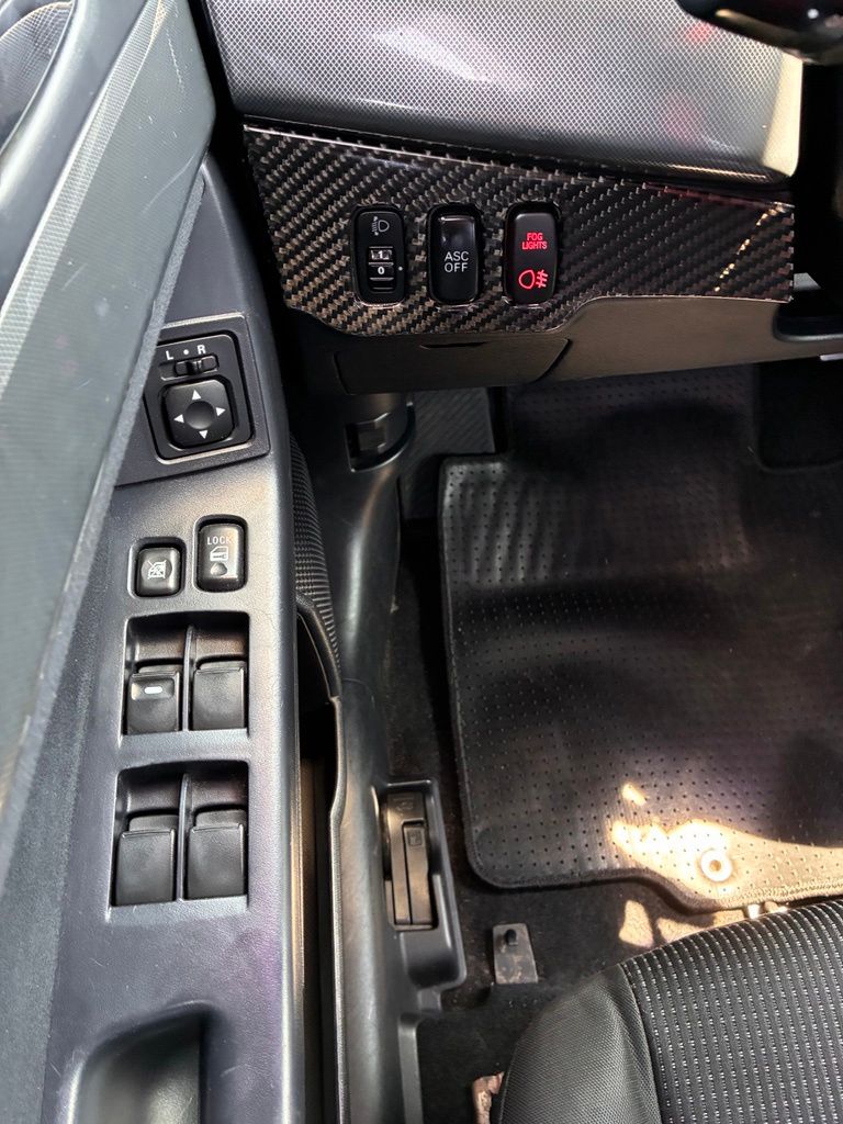 2010 Mitsubishi Lancer Evolution SE - Photo 27