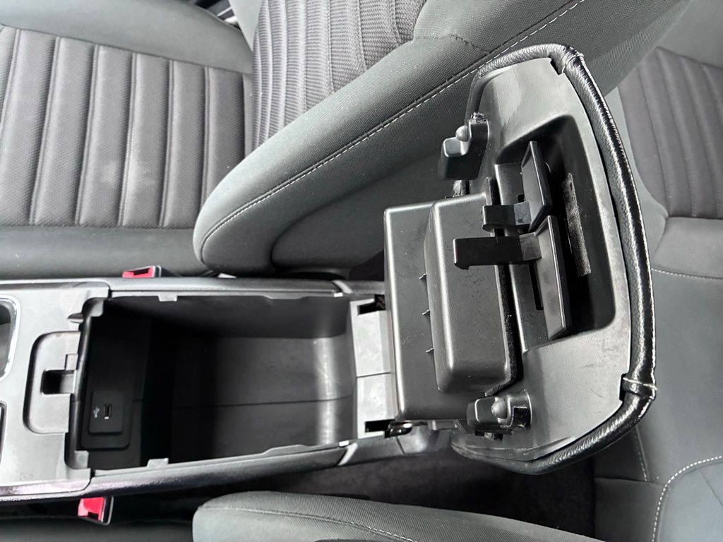 2018 Ford Fusion SE - Photo 36