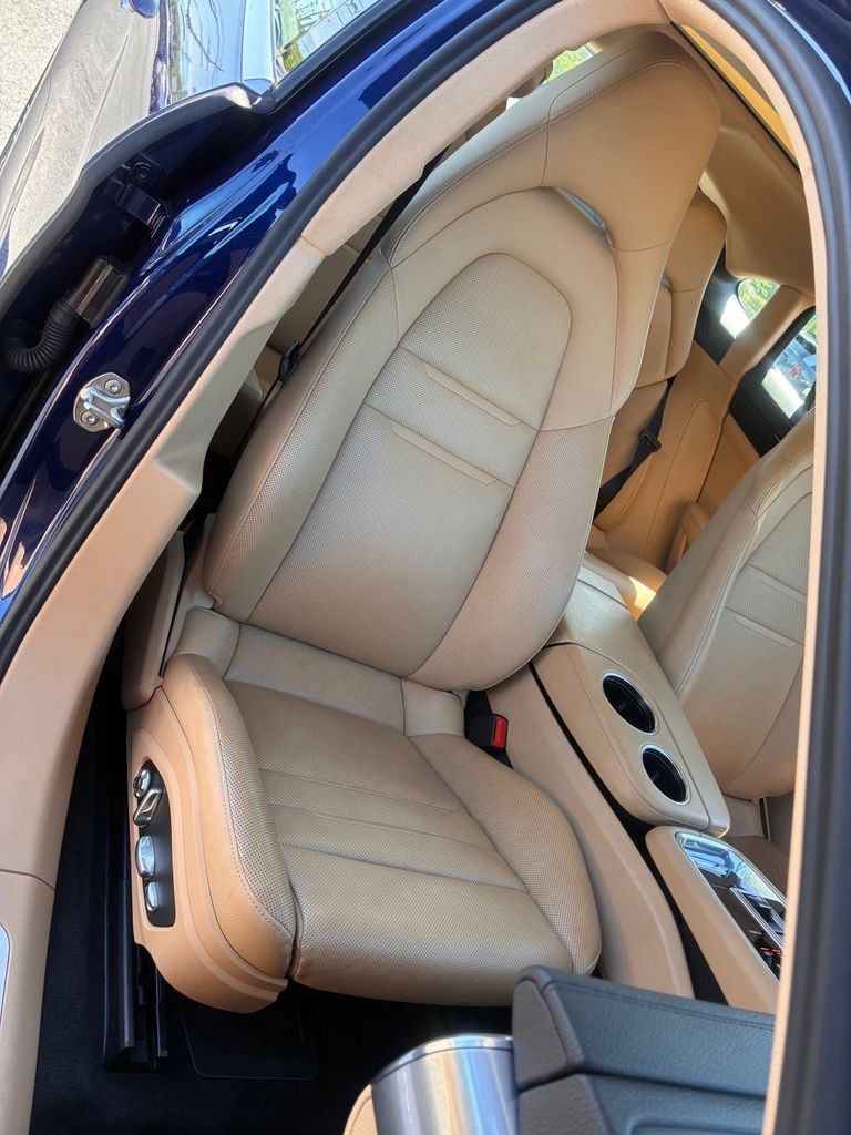2020 Porsche Panamera S - Photo 26