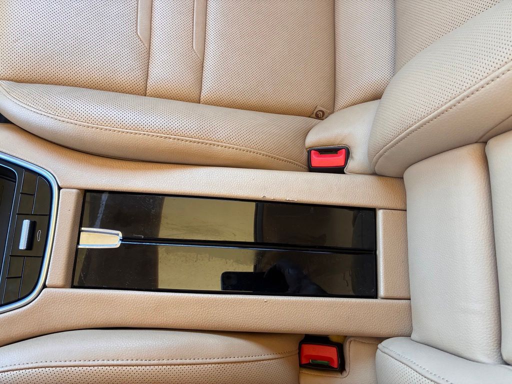 2020 Porsche Panamera S - Photo 20