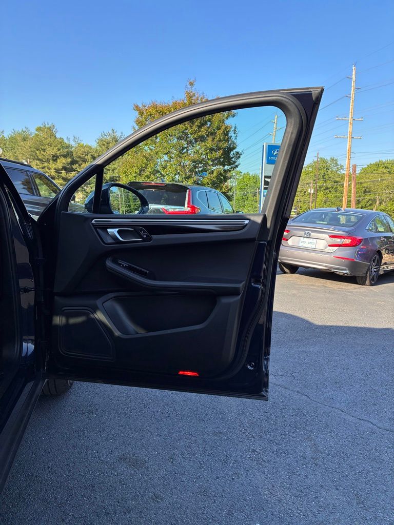 2019 Porsche Macan Base - Photo 45