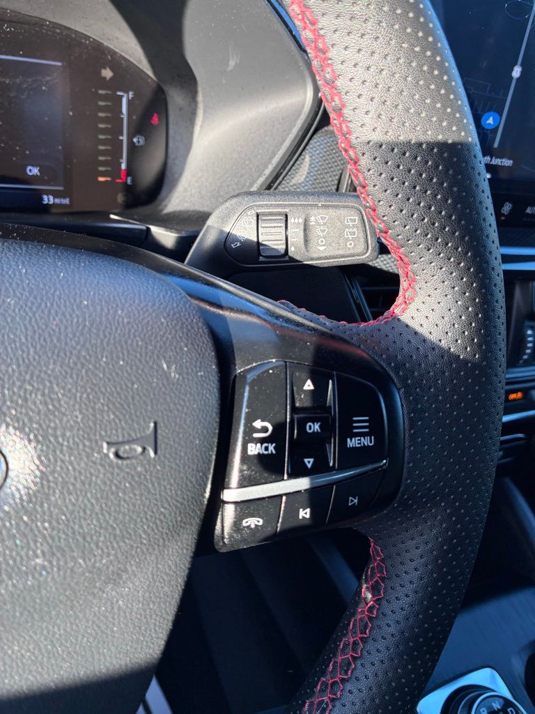 2023 Ford Escape ST-Line - Photo 25
