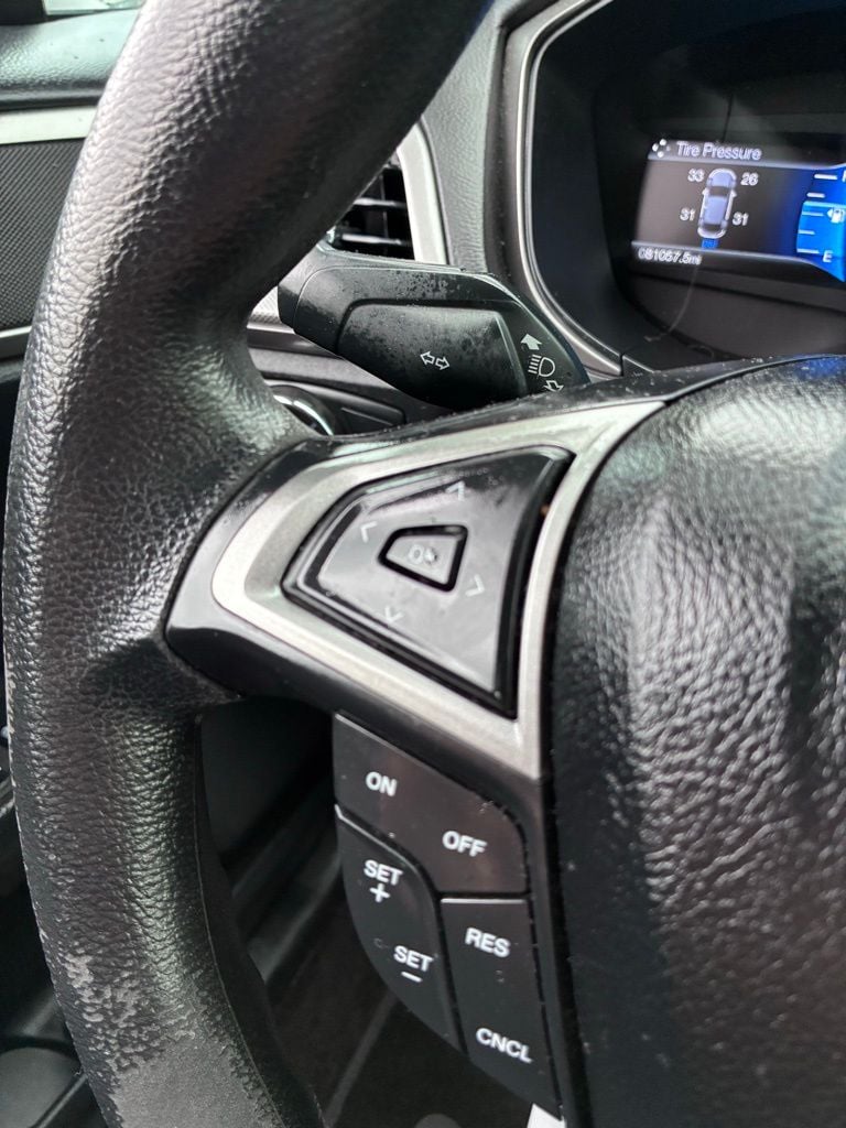 2018 Ford Fusion SE - Photo 27