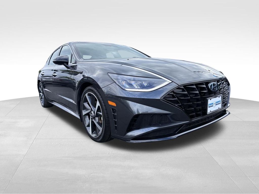 2021 Hyundai Sonata SEL Plus's photo
