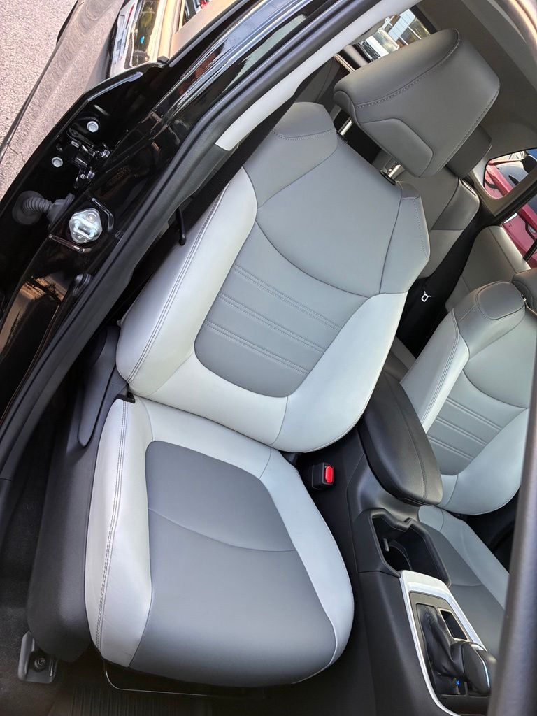 2024 Toyota RAV4 XLE Premium - Photo 21