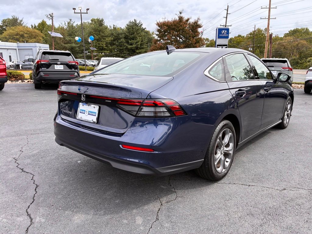 2024 Honda Accord EX - Photo 7