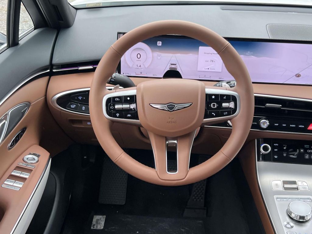 2026 GENESIS GV70 Advanced - Photo 10