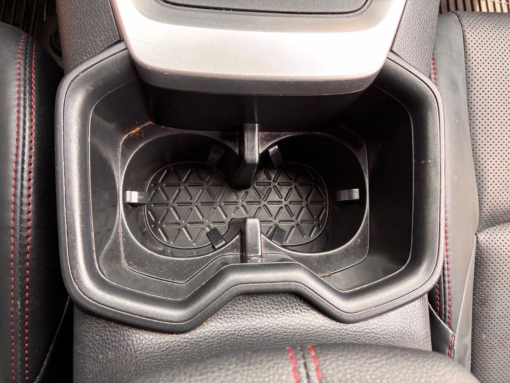 2024 Toyota RAV4 XSE - Photo 36