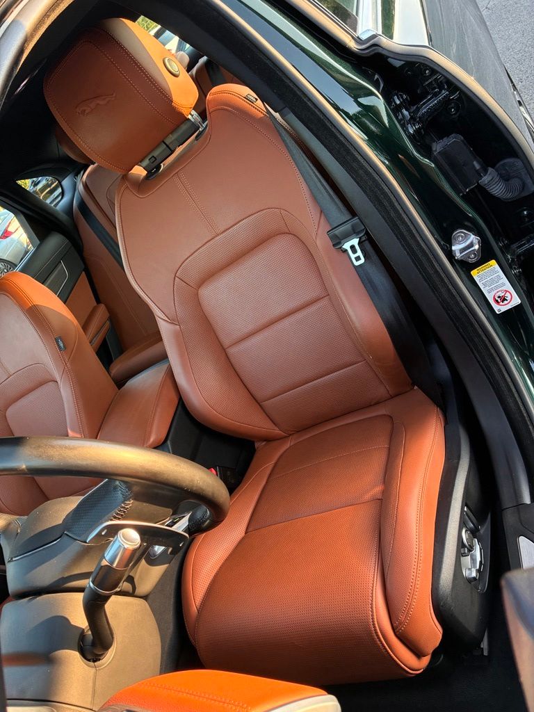 2022 Jaguar XF R-Dynamic SE - Photo 19