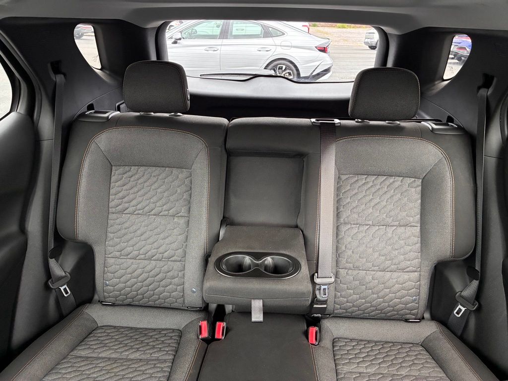 2020 Chevrolet Equinox LT - Photo 18