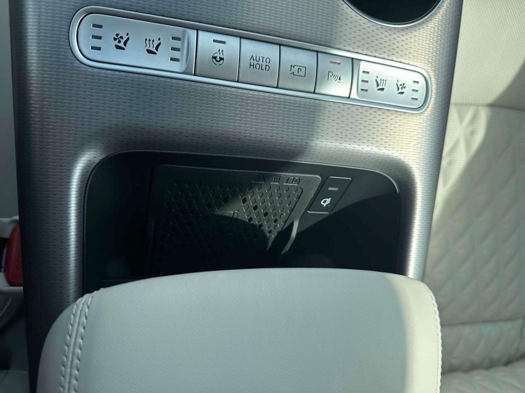 2025 GENESIS GV60 Performance - Photo 25