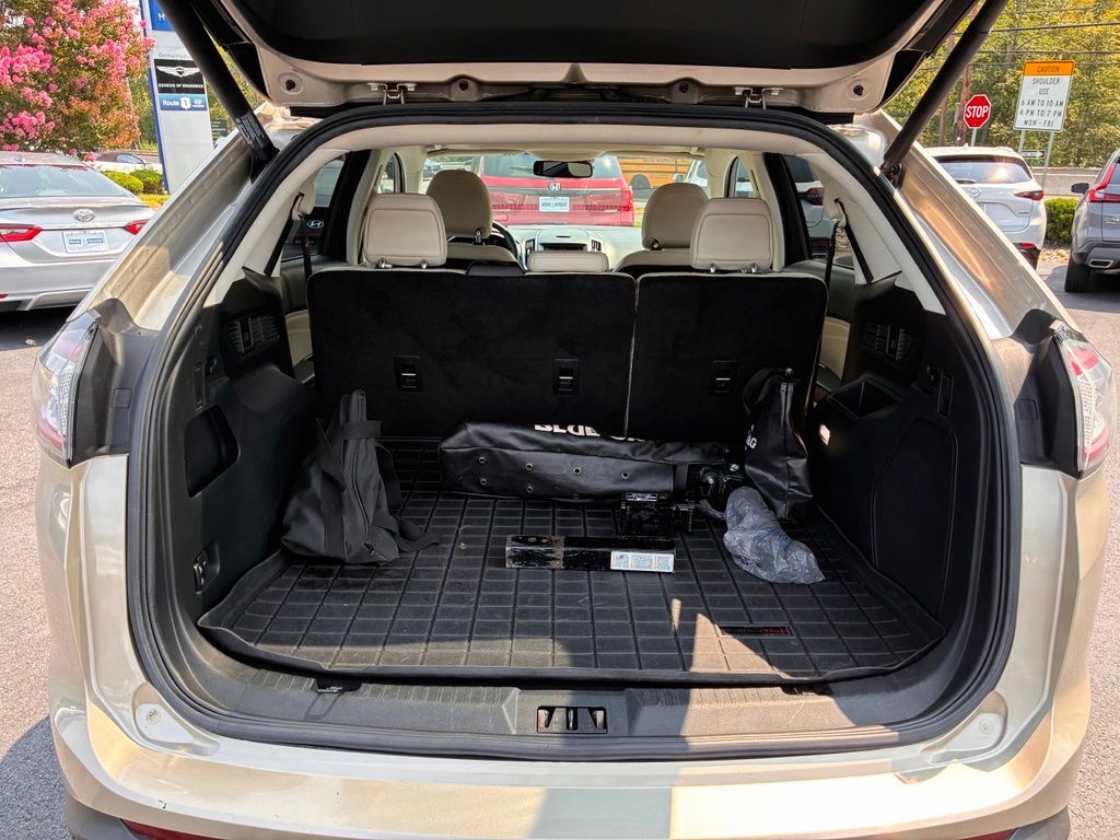2018 Ford Edge Titanium - Photo 12