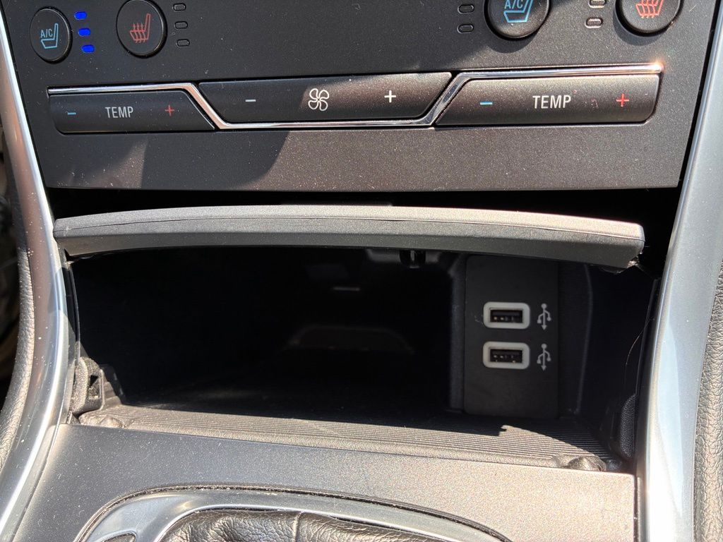 2018 Ford Edge Titanium - Photo 37