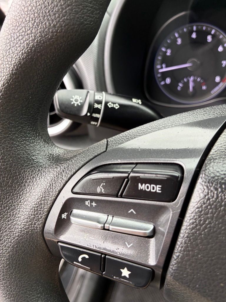 2022 Hyundai Kona SEL - Photo 26