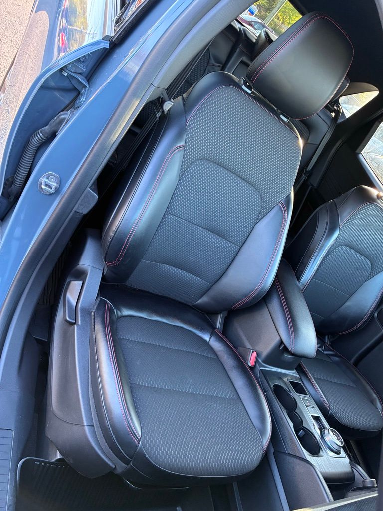 2023 Ford Escape ST-Line - Photo 18