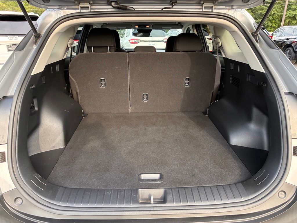 2023 Kia Sportage LX Hybrid - Photo 12