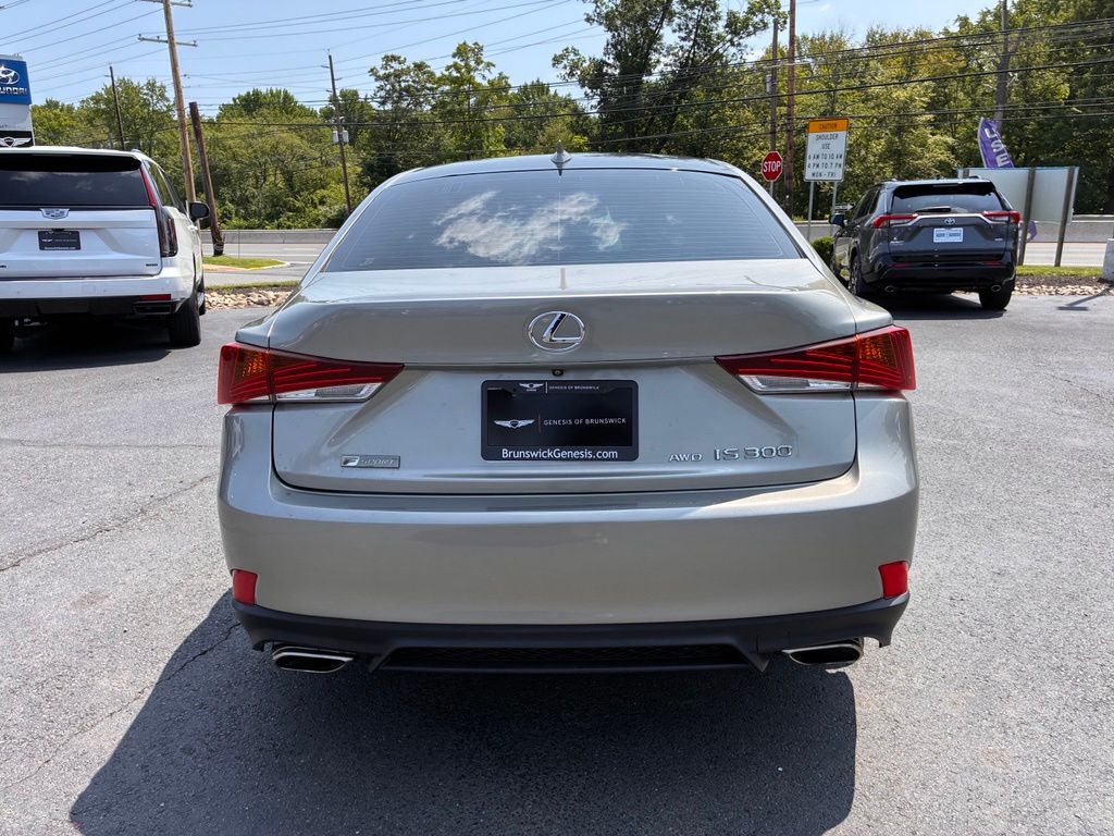 2019 Lexus IS 300 F SPORT - Photo 6