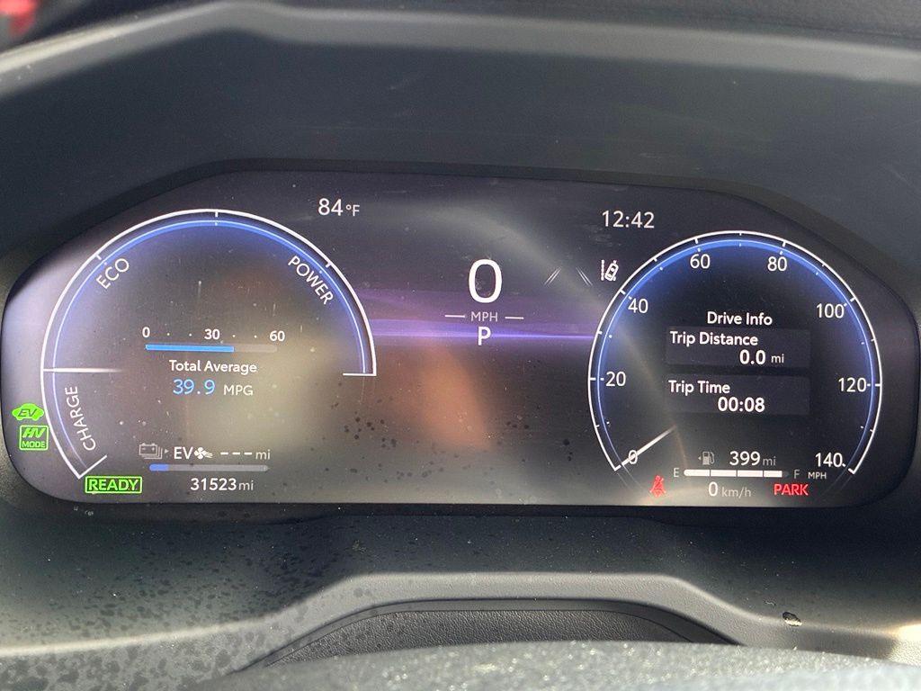 2024 Toyota RAV4 XSE - Photo 30