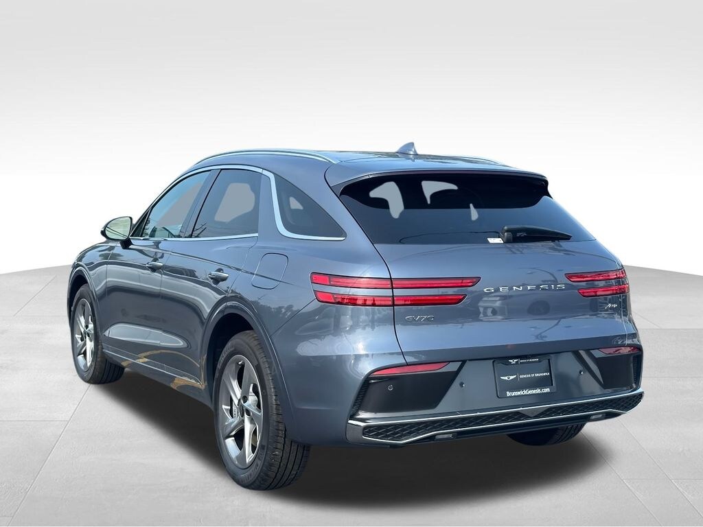 New 2026 Genesis GV70 2.5T Select SUV