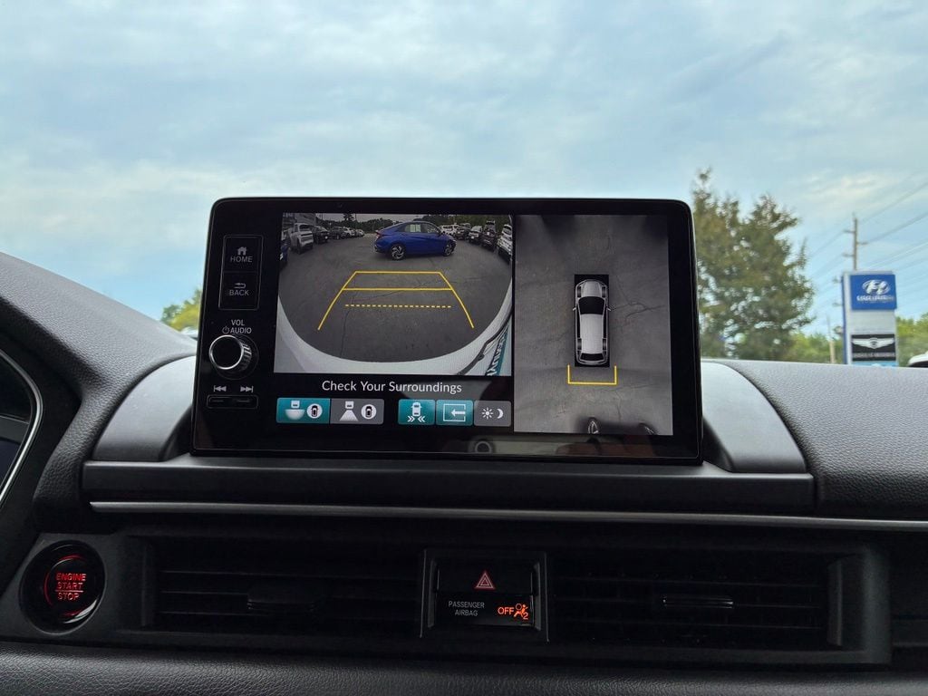 2023 Honda Pilot Elite - Photo 31