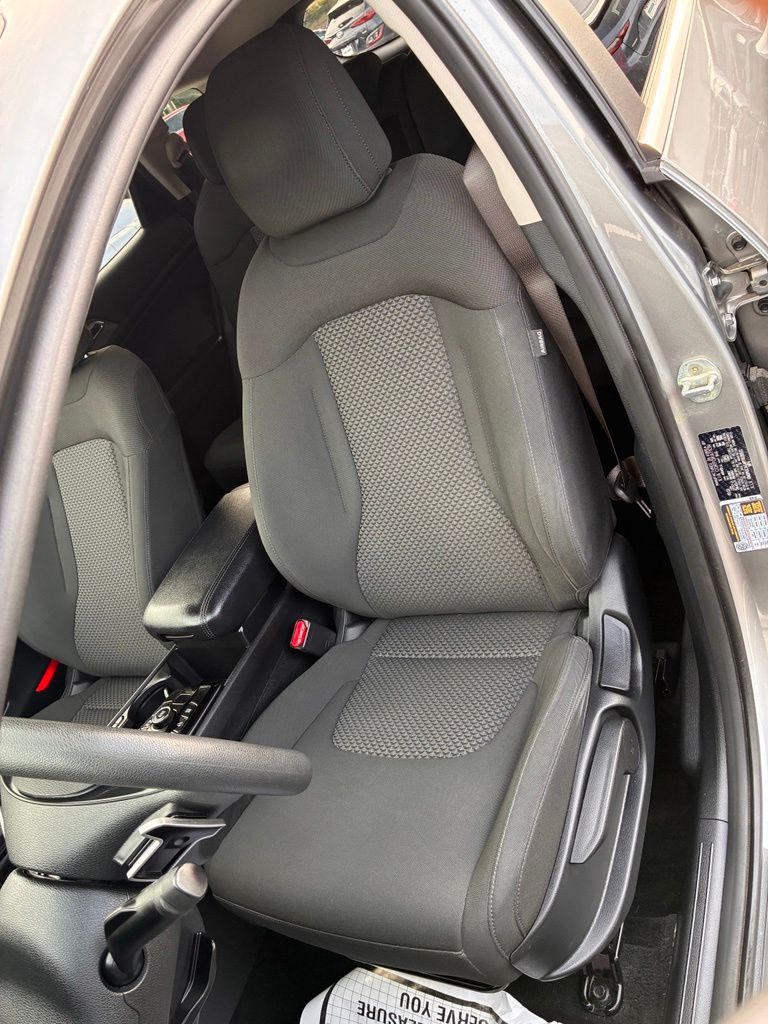 2023 Kia Sportage LX Hybrid - Photo 18