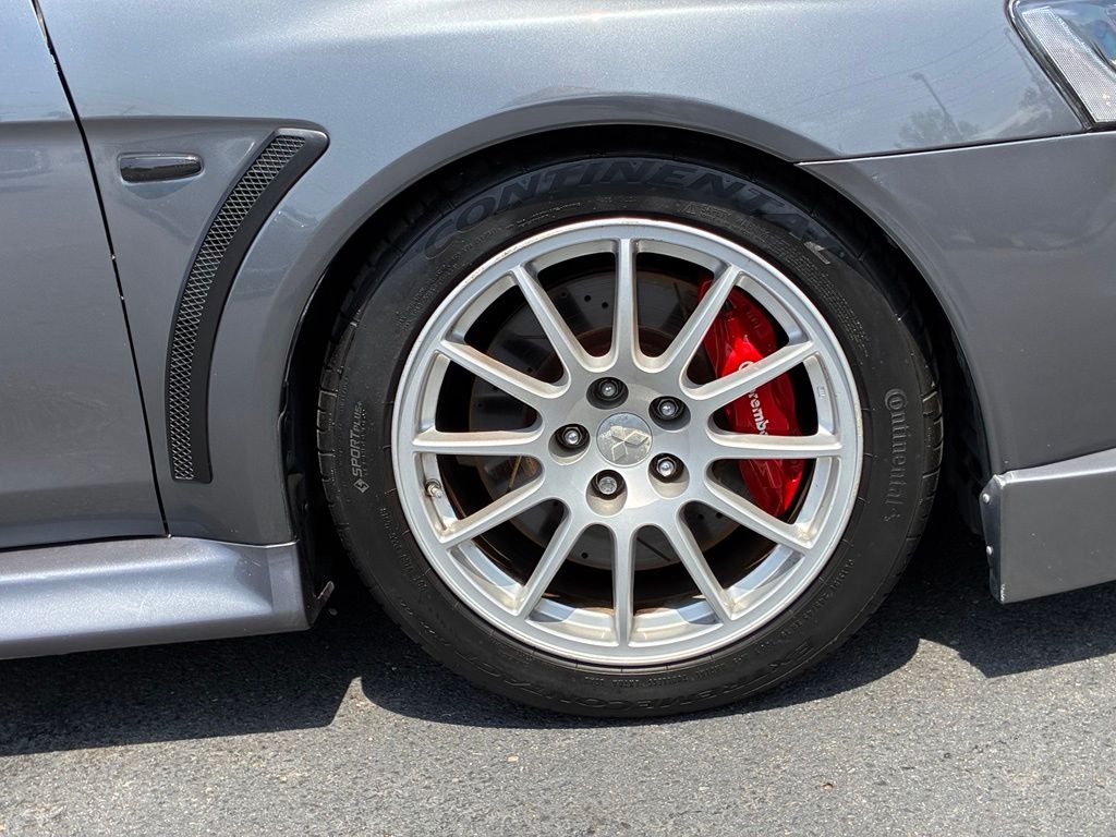 2010 Mitsubishi Lancer Evolution SE - Photo 49