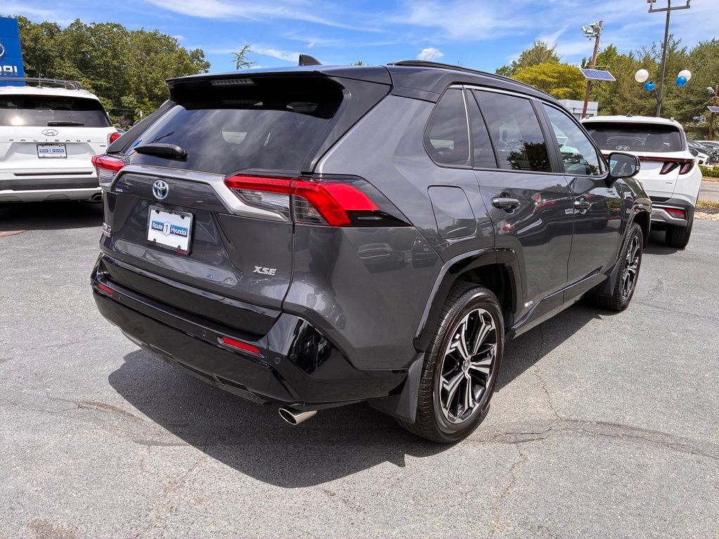 2024 Toyota RAV4 XSE - Photo 7