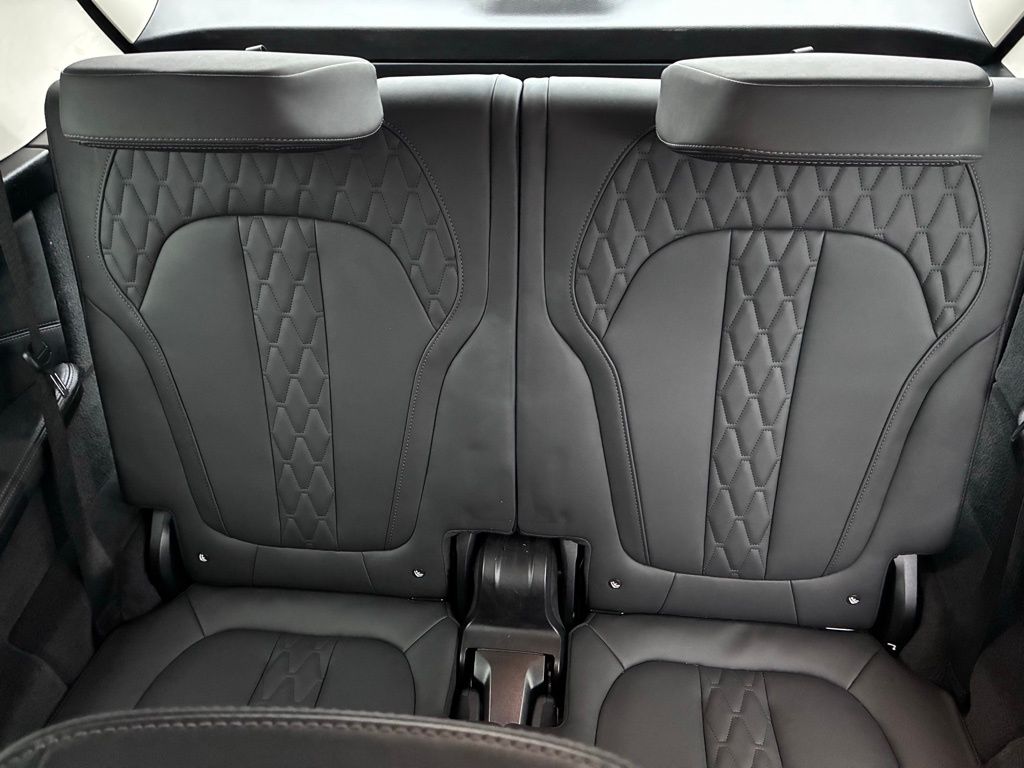 2024 BMW X7 40i - Photo 23