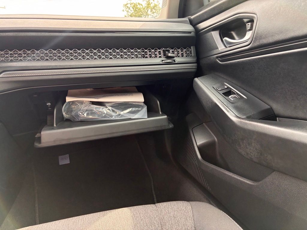 2024 Honda Accord EX - Photo 38