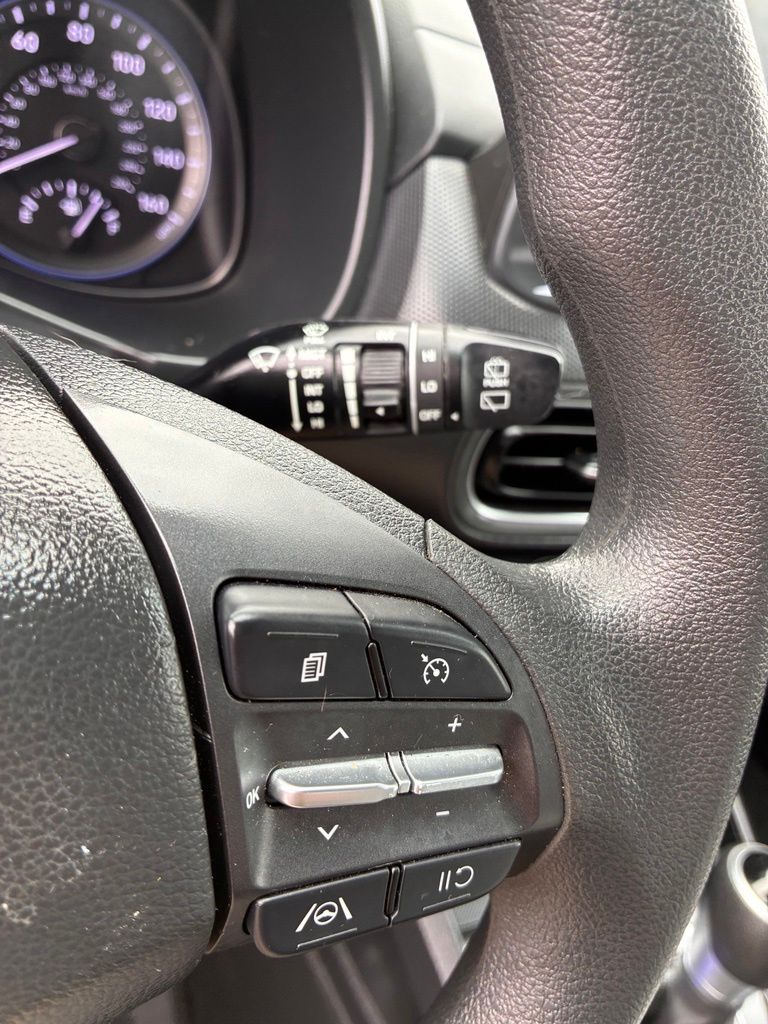 2022 Hyundai Kona SEL - Photo 25