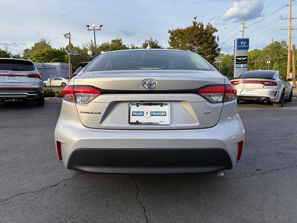 2024 Toyota Corolla LE - Photo 6