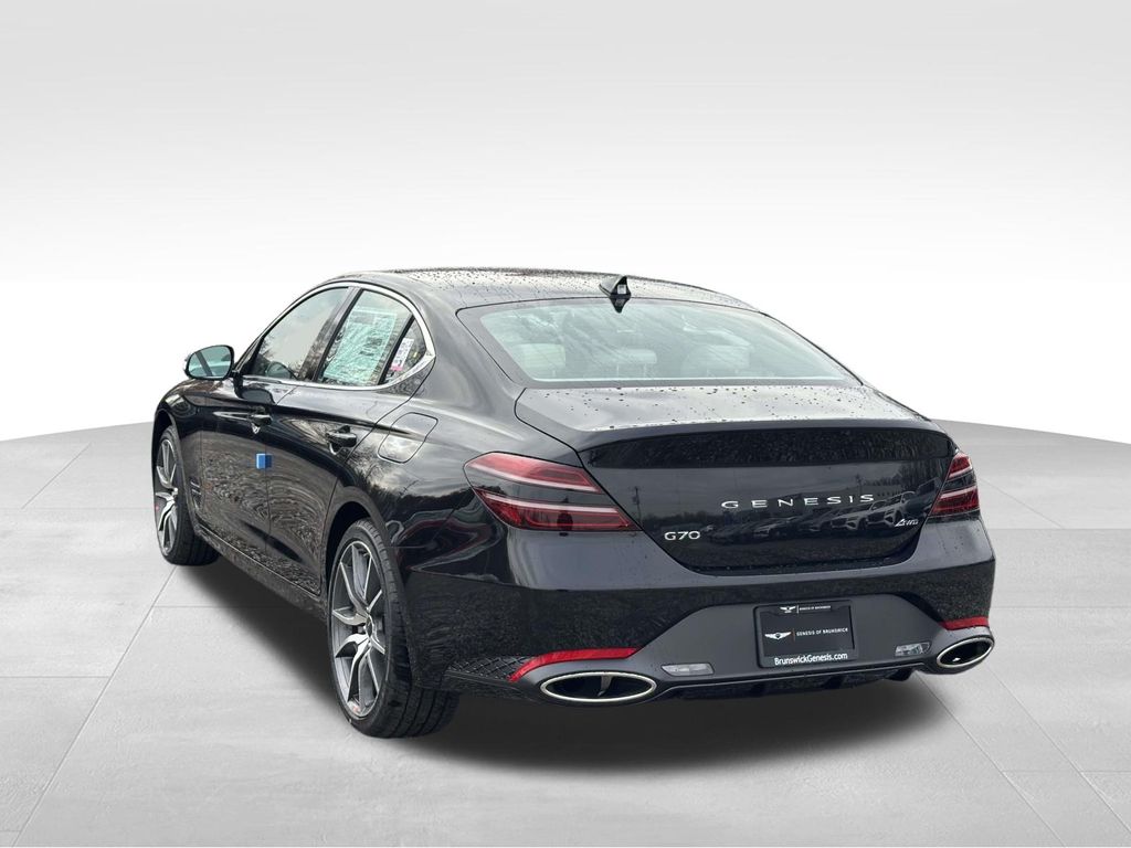 2026 Genesis G70 2.5T AWD photo 3