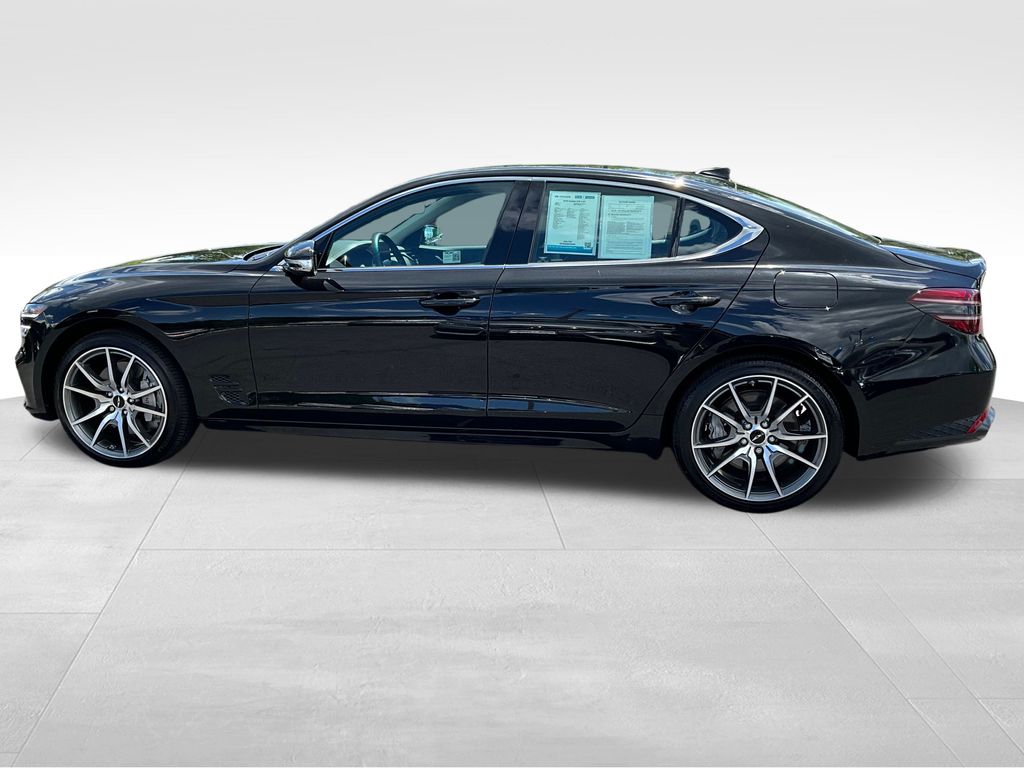 2025 Genesis G70 2.5T photo 4