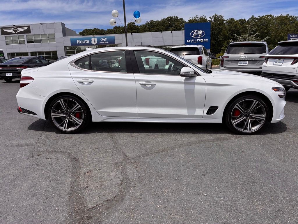 2025 GENESIS G70 Sport Advanced - Photo 8
