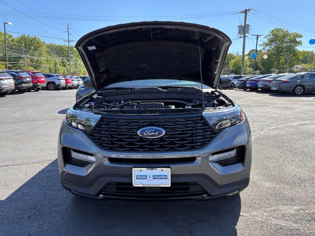 2023 Ford Explorer ST-LINE - Photo 10