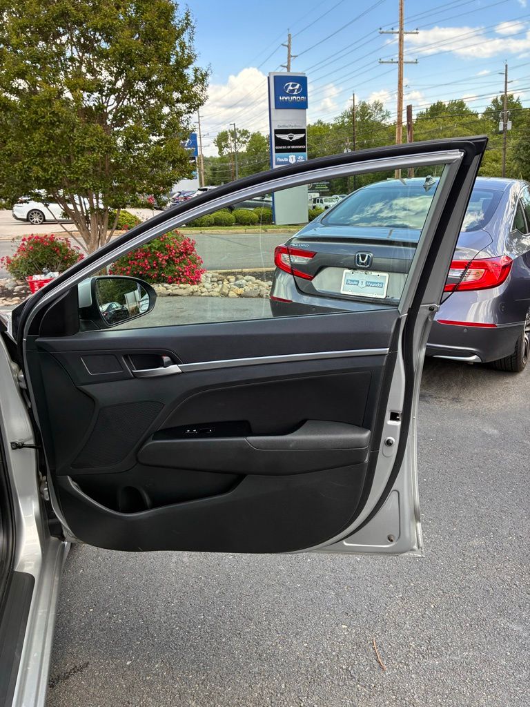 2020 Hyundai Elantra Value Edition - Photo 48