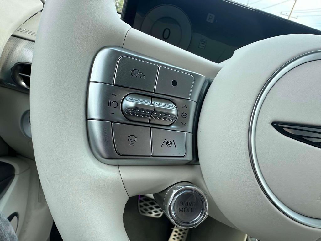 2025 GENESIS GV60 Performance - Photo 14