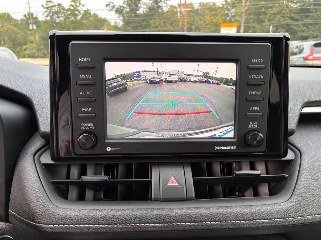 2021 Toyota RAV4 XLE - Photo 34