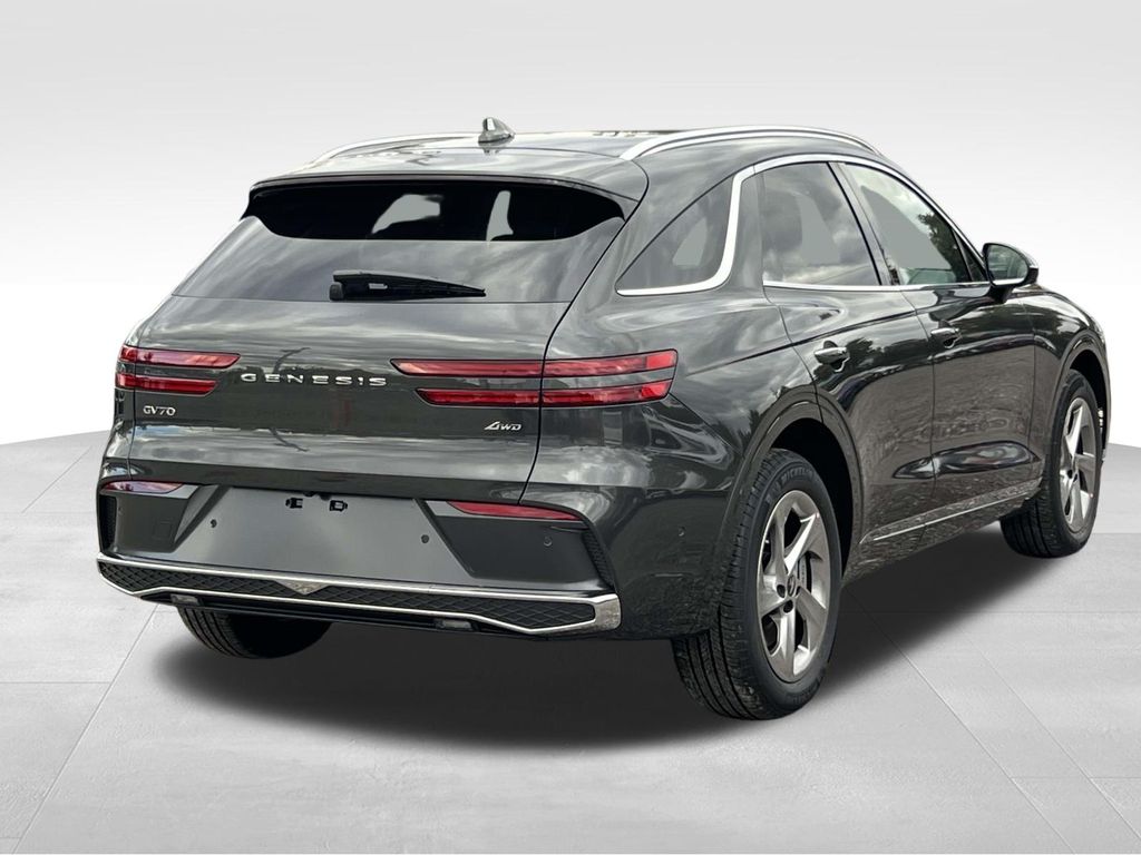 2026 Genesis GV70 2.5T Advanced photo 4