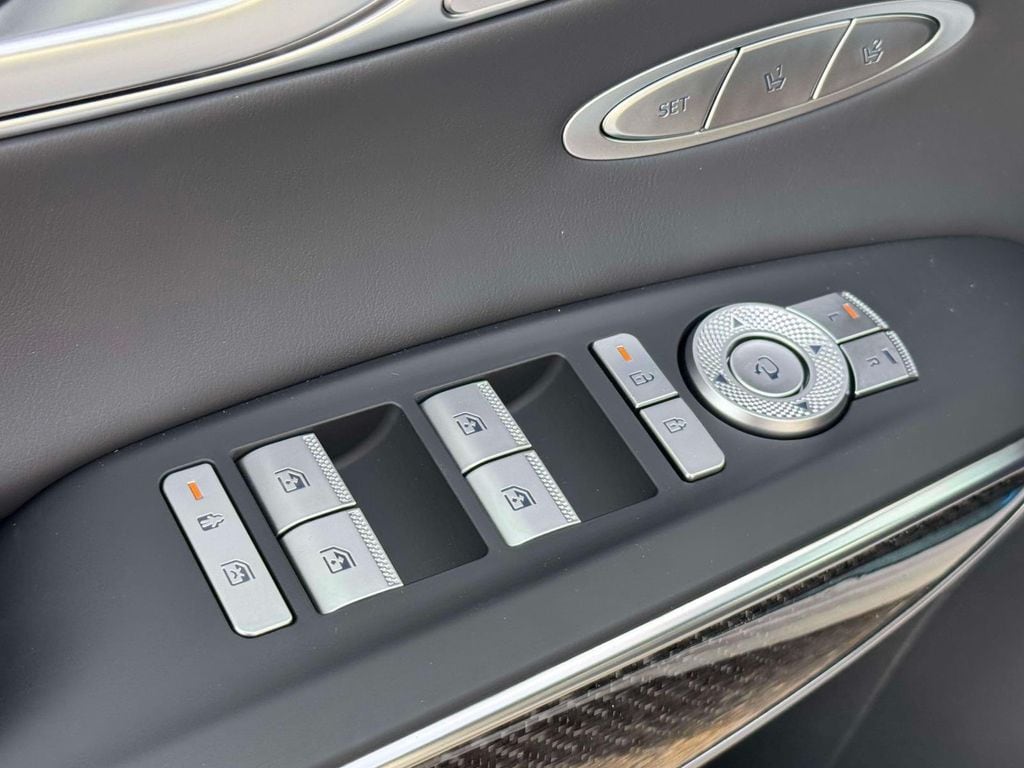 2026 GENESIS GV70 Sport Prestige - Photo 16
