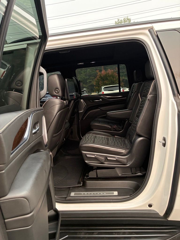 2021 Cadillac Escalade ESV Sport Platinum - Photo 29