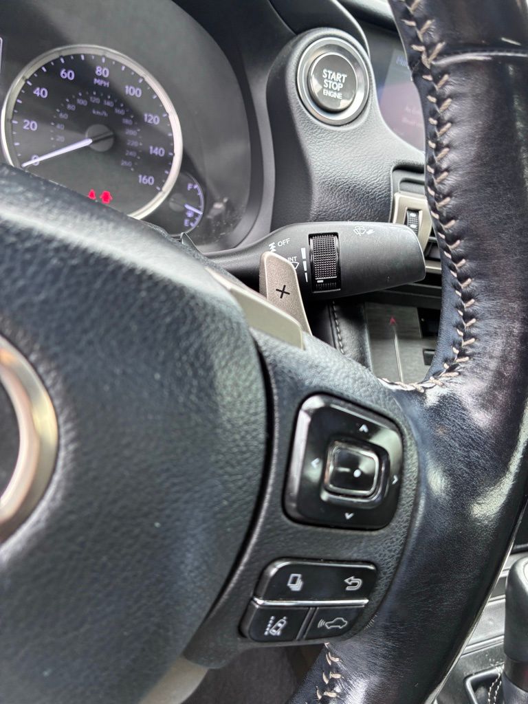 2019 Lexus RC 300 - Photo 23