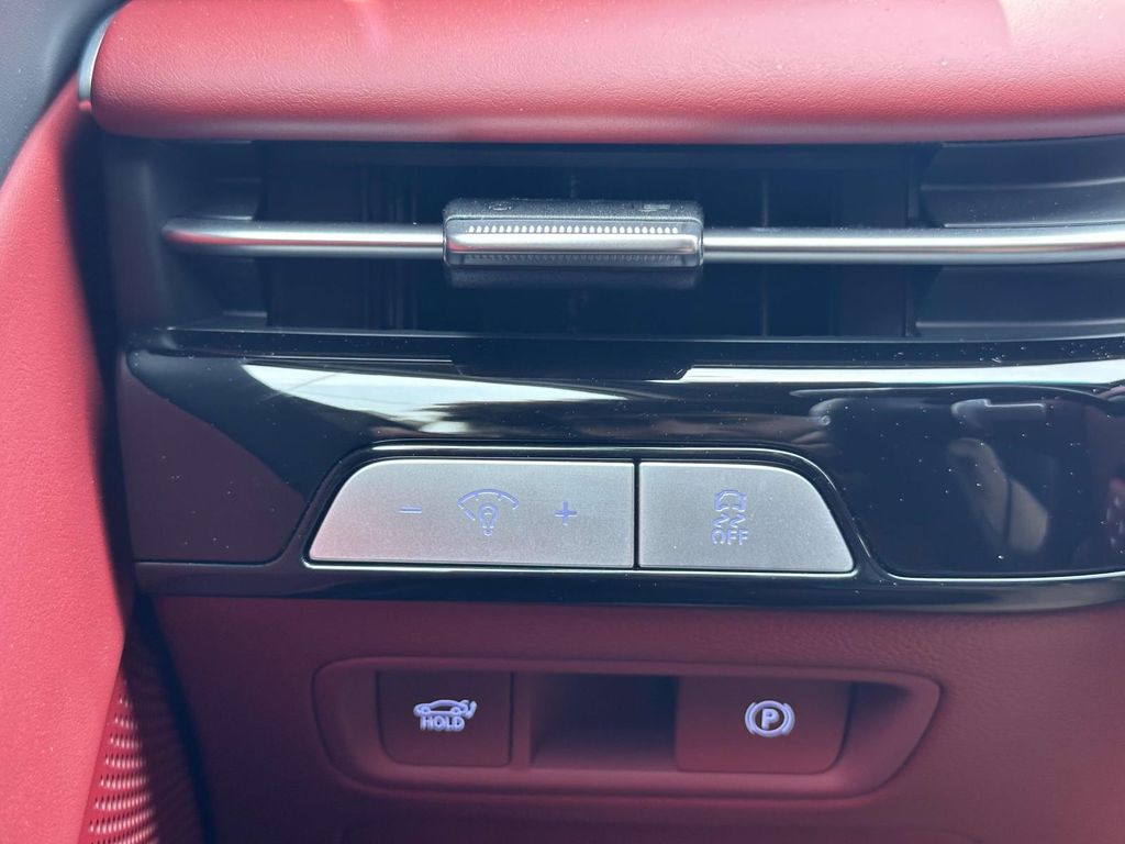 2025 GENESIS G80 Sport Prestige - Photo 30