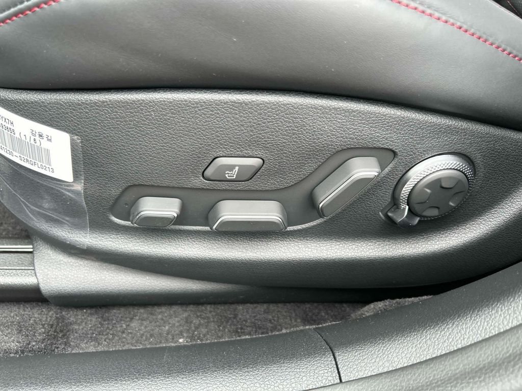 2025 GENESIS G80 Sport Prestige - Photo 15